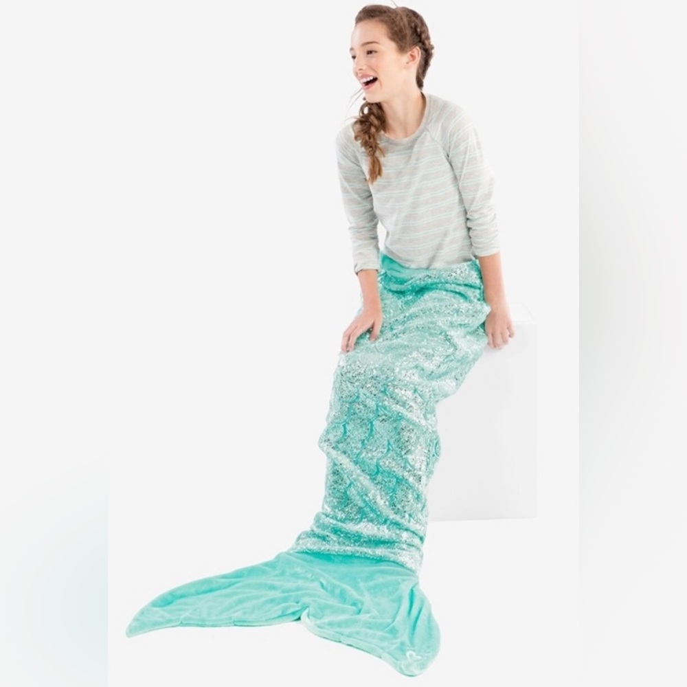 Justice Girls Mermaid Tail Shimmer Turquoise Soft Step In Blanket Tweens Teens